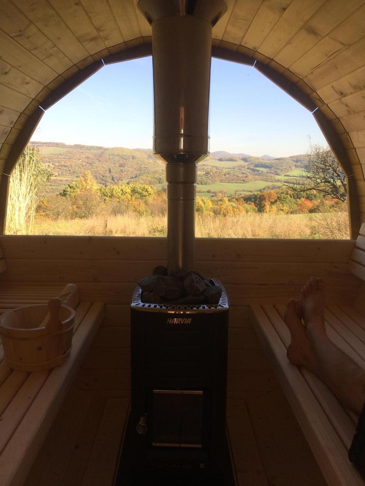 Selanka Off Road Hill View Hotel Moravske Lieskove ภายนอก รูปภาพ