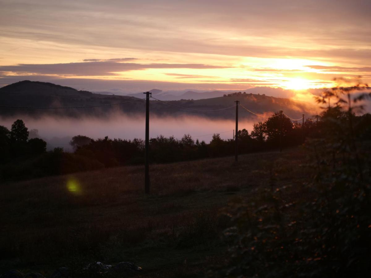 Selanka Off Road Hill View Hotel Moravske Lieskove ภายนอก รูปภาพ